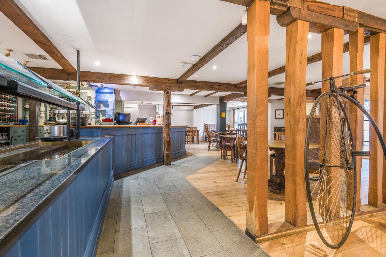The Walhampton Arms Bed & Breakfast ลีมิงตัน ภายนอก รูปภาพ