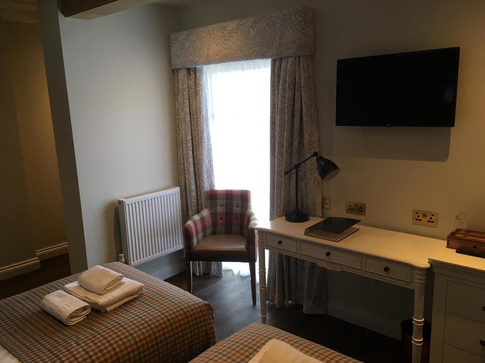 The Walhampton Arms Bed & Breakfast ลีมิงตัน ห้อง รูปภาพ